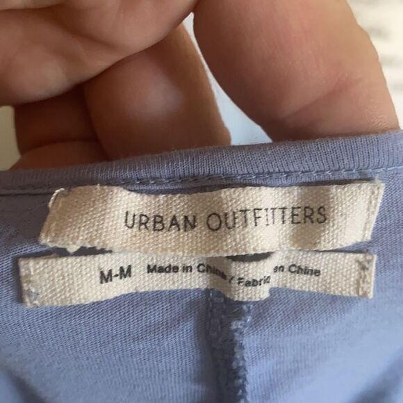 Urban Outfitters Boho Blue Belle Peasant Crochet Sleeve Top Contemporary Casual - Picture 14 of 14